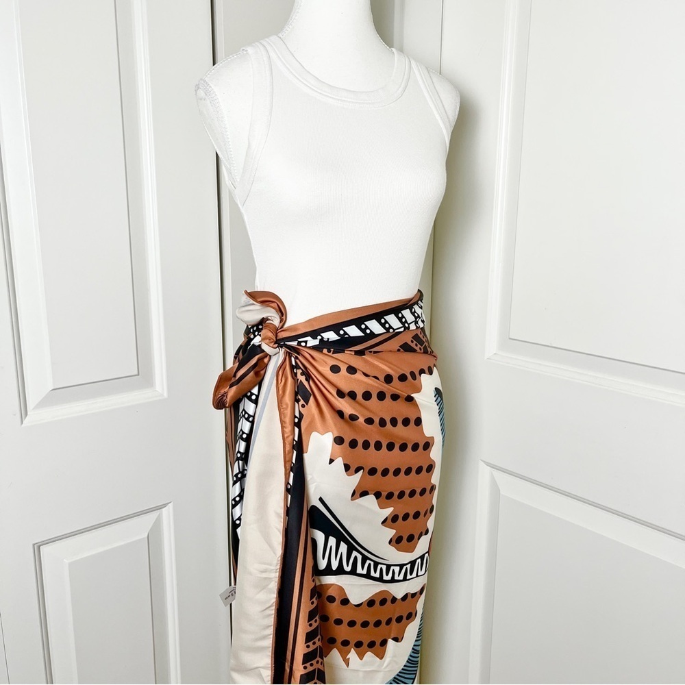 Tropical Palm Tree Satin Pareo Scarf Bandanna Sarong Versatile Resortwear - Picture 5 of 8